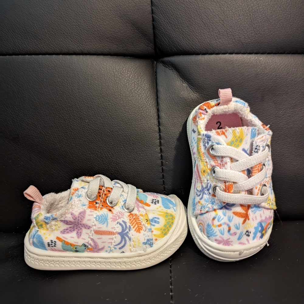 Toddler shoes